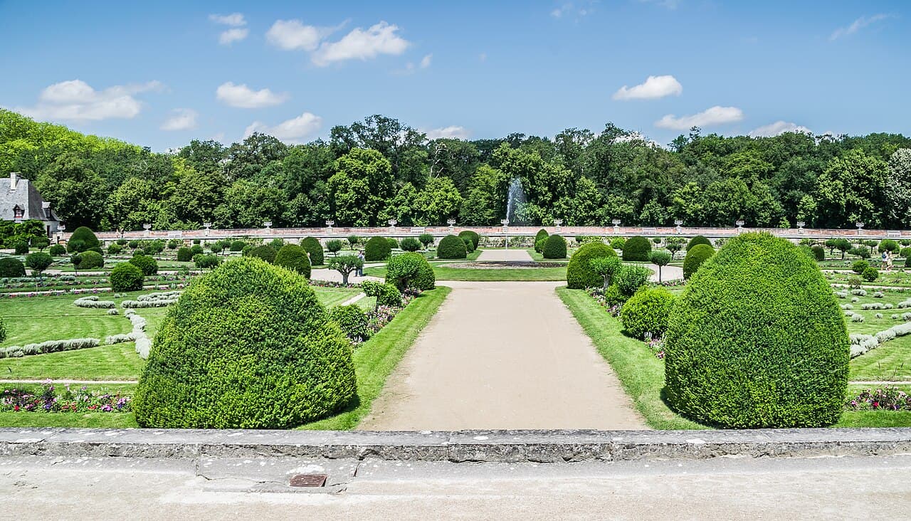 Пуатье — вид