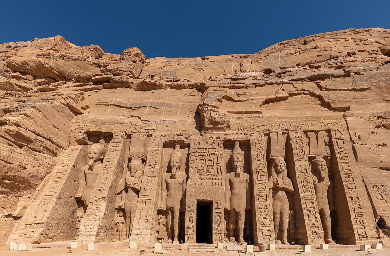 Abu Simbel — travel photo