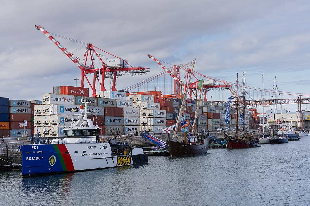Лиссабон — фото города