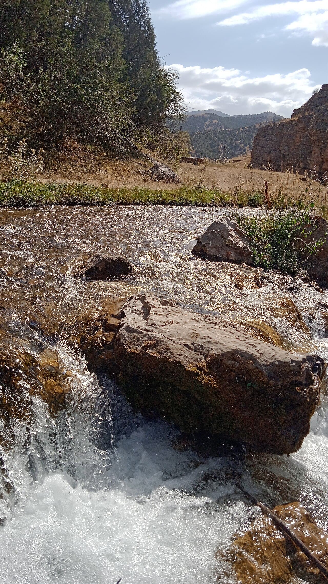 Заамин — фото города