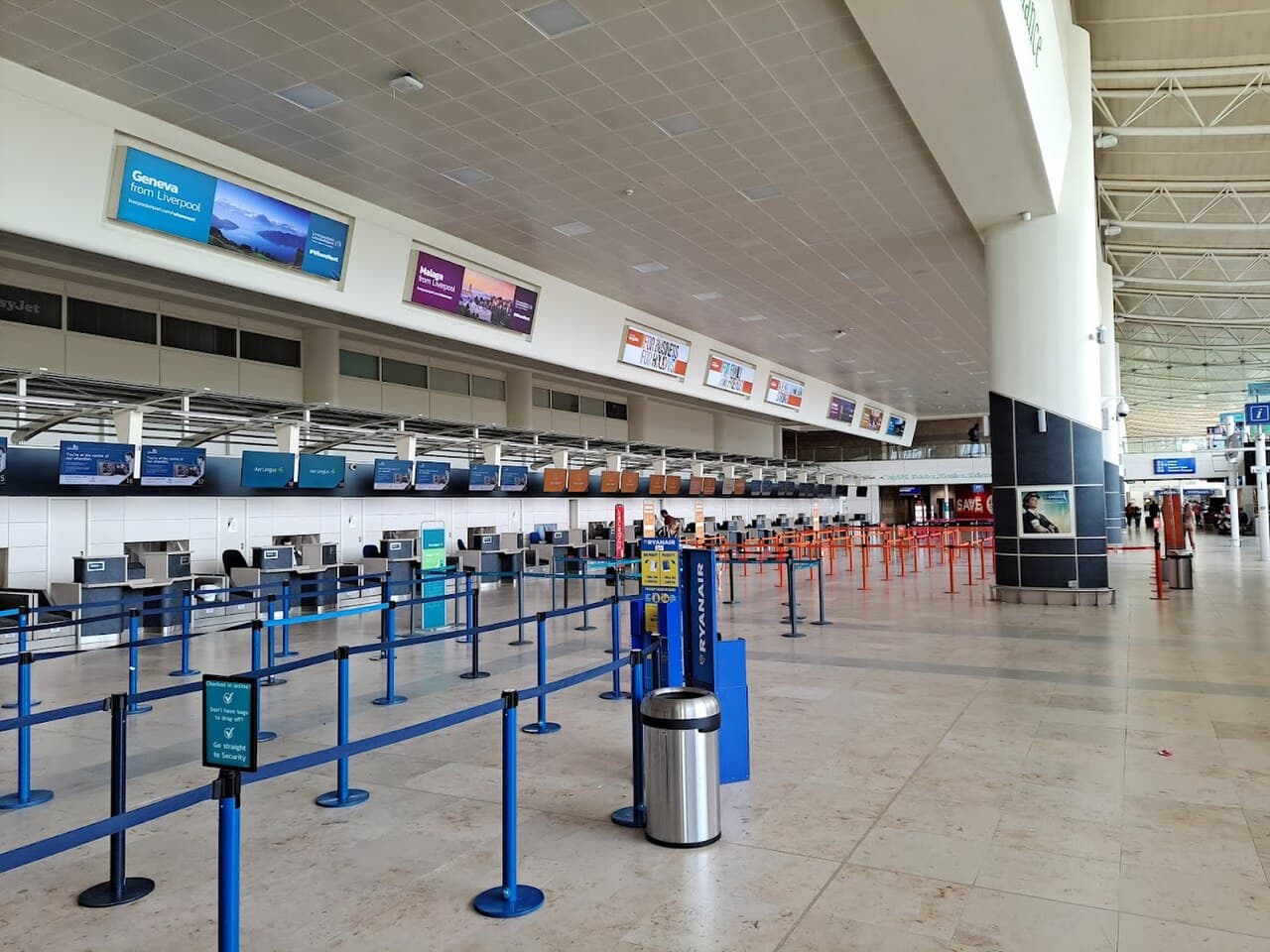 Airport terminal photo